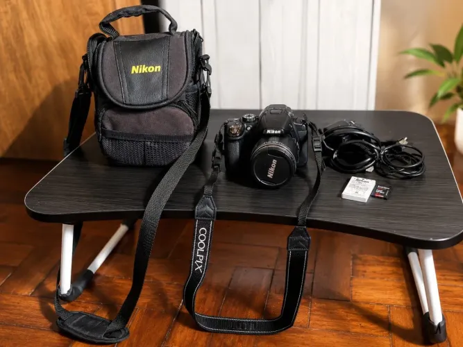 Câmera fotográfica semiprofissional nikon