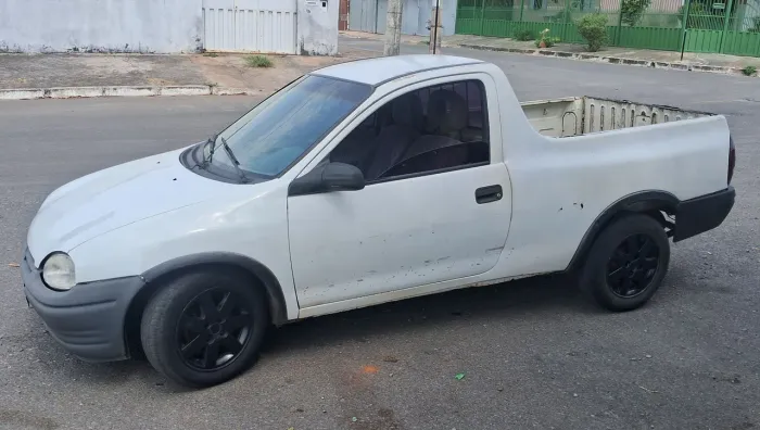 Chevrolet Corsa Pick-up GL/ Champ 1.6 MPFI / EFI 1996