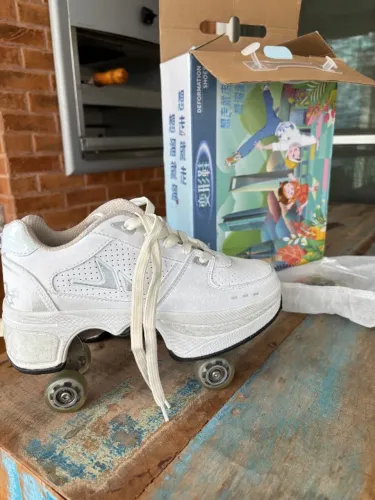 Tenis Patins 2 em 1 (Deformation Shoes) - Branco