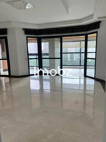 Apartamento à venda no Condomínio Villaggio Panamby - Itapaiuna, 1800 - São Paulo - SP - C