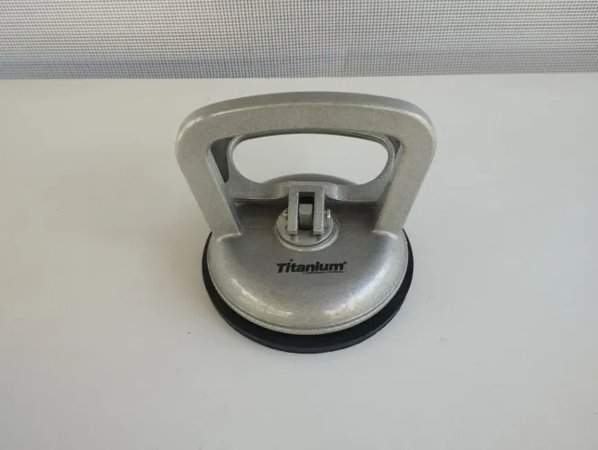 Ventosa em alumínio Titanium 11.8cm até 50kg