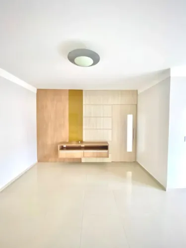Apartamento central