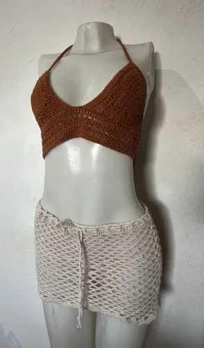 Dois manequins ( Feminino e masculino)