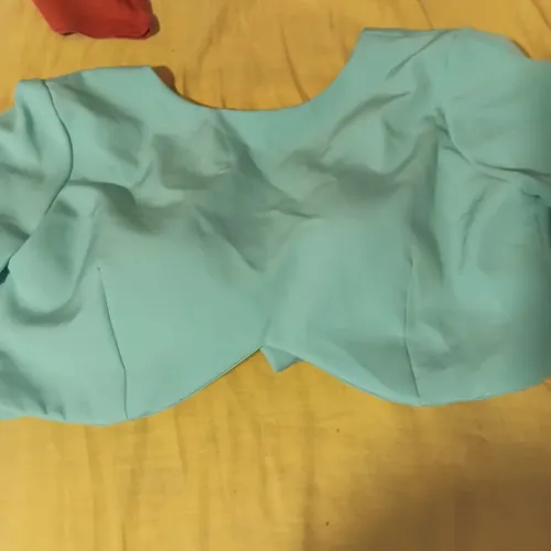 Blusa Cropped Verde Menta Manga Bufante Amarração Costas - Tam M/G