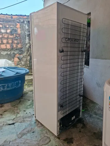 Geladeira novinha 