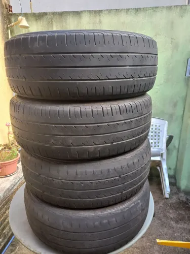 Pneus aro 15