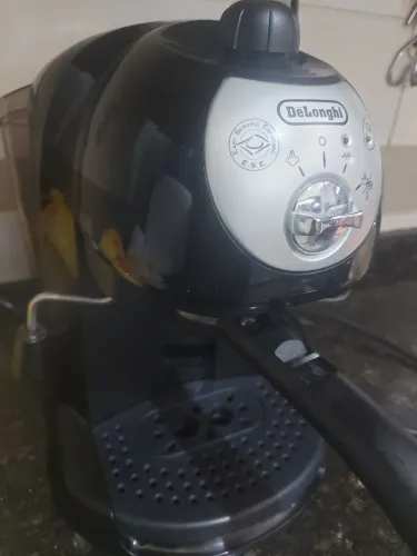 Cafeteira expressoDelonhgi Robusta