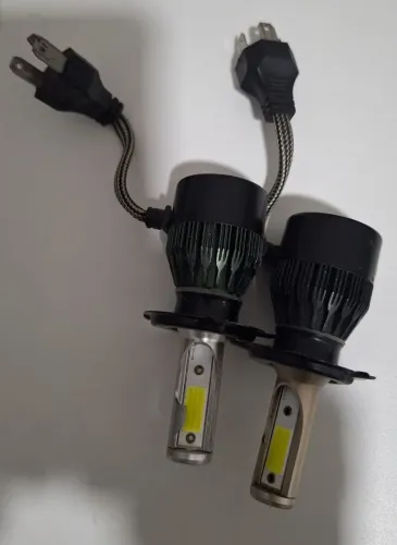 Vendo ou troco kit de LÂMPADAS LED encaixe H4