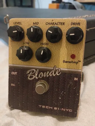 Pedal SansAmp Blonde, Fender, Amp, Ampli