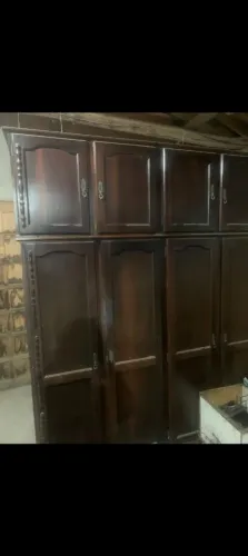 Guarda roupa antigo madeira maciça 