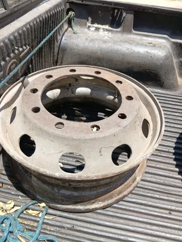 Roda 295 ,10 furos sem camara