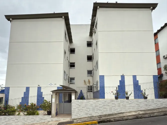 Aluga-se Apartamento em Vila Capixaba, Cariacica com 2 Quartos