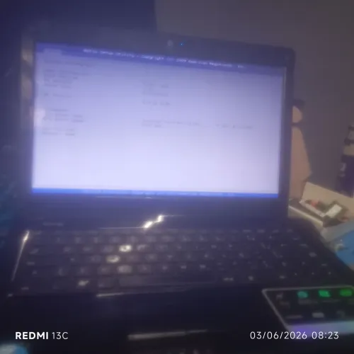 Notebook i3 4 gigas no Estado 