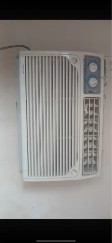 Ar condicionado de janela