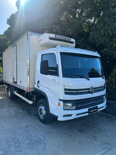 Volkswagen 11-180 Delivery
