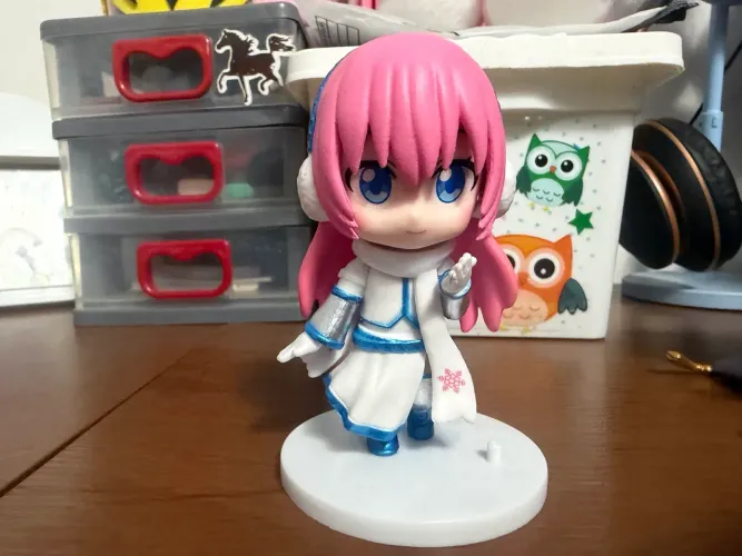Figure Snow Luka