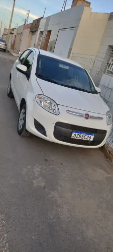 Fiat Palio Attractive 1.0 EVO Fire Flex 8V 5P 2015