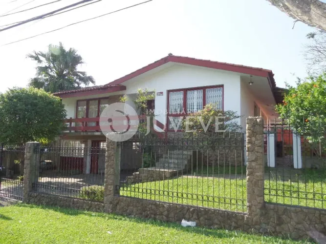 IMOBILIARIA JUVEVÊ ALUGA CASA ESQUINA COMERCIAL HUGO LANGE PRX HOP.VET.UFPR AUGUSTO STRESS