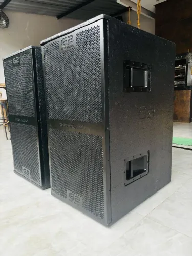 PAR DE SUB'S 218 G² PRO ÁUDIO 1600 RMS