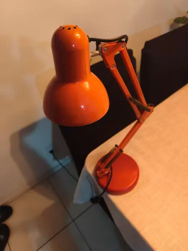 Luminária Articulada Moderna Vermelha