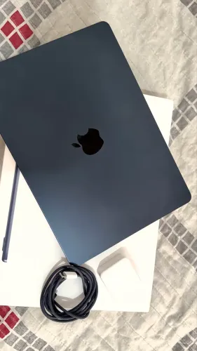 MacBook