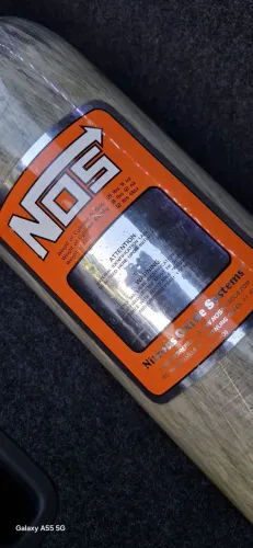 NOS Garrafa de Fibra de Carbono Nitro 12lbs