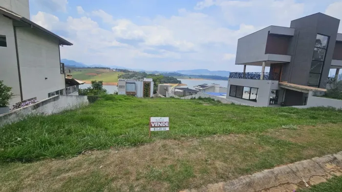 Terreno à venda | Palmas do Paiol | Joanópolis, SP | Acesso a Represa | linda Vista