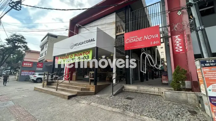 Loja a venda em frente a Feira dos Produtores no bairro Cidade Nova!
