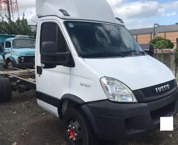 Iveco Daily 35s14 Chassi ano 2017