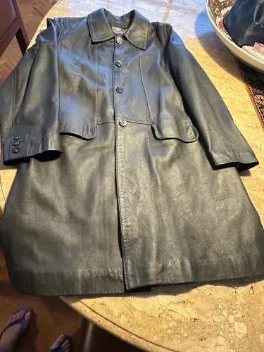 Casaco feminino em couro de cabra iraniano