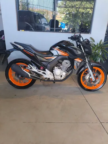 CB TWISTER 2021 SUPER CONSERVADA!!!