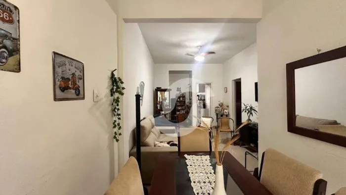 Apartamento Amplo 99m² no Miolo de Icaraí 2 Quartos + Dependência Completa Próximo ao Camp