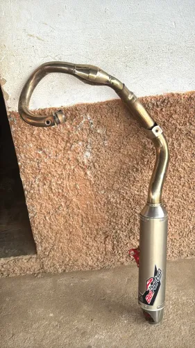 Escapamento Belparts XRE 300 edição limitada 20 anos