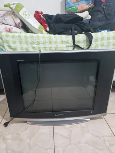 TV de Tubo Gradiente 29" Tela Plana (Funcionando Perfeitamente) - Ideal para Retro Games