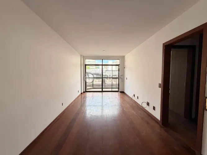 Apartamento à venda com 1 quarto + dependência completa, 73.68 m² em Agriões - Teresópolis