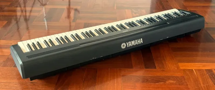 Piano Yamaha P85 (usado) 10x s/ juros crédito
