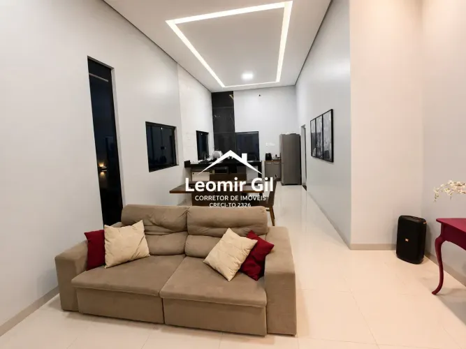 - CASA - ENERGIA SOLAR - POÇO E ARMÁRIOS PLANEJADOS - LOTE DE 360 METROS