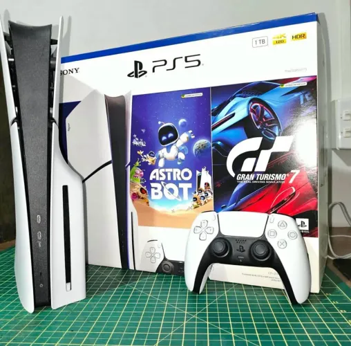 PlayStation 5 mídia física 1TB