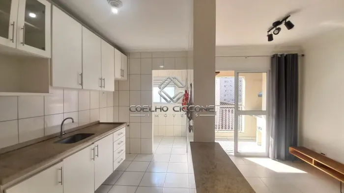 Apartamento com 2 dormitórios, 2 banheiros ao total para Locação, 65m² por R$3.300,00