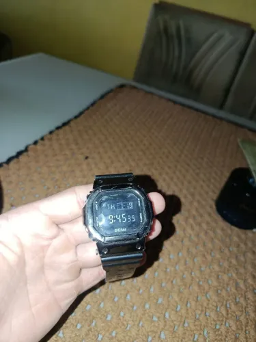 Relógio scmi