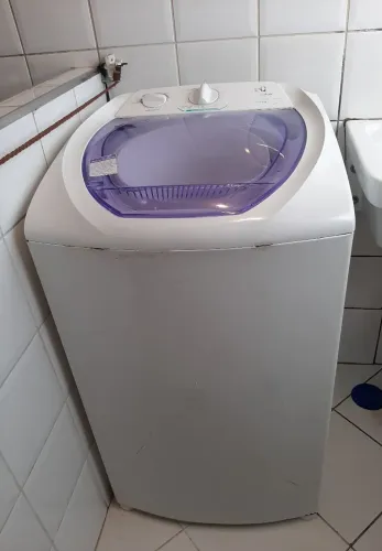 Vendo Máquina de Lavar Eletrolux 6kg