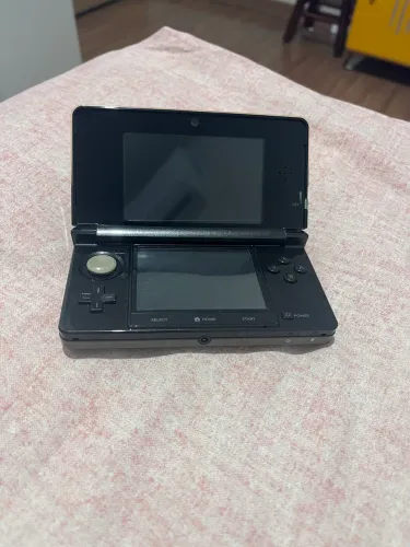Nintendo 3DS Original + Caixa + 6 Jogos Originais | Excelente Estado