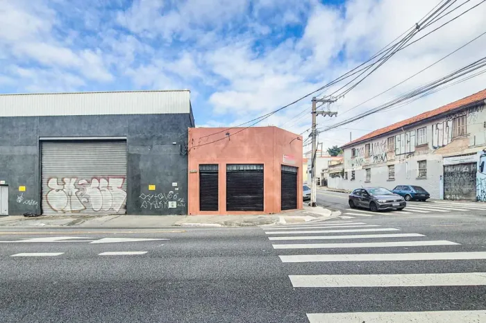 Loja na Avenida Álvaro Ramos, 1536 135 m²