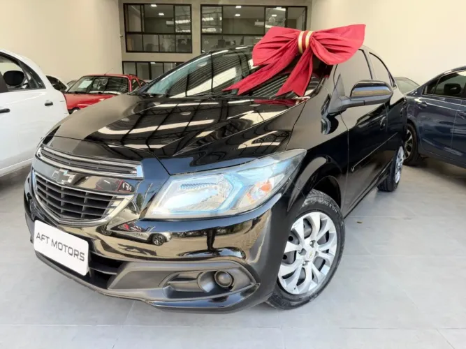 Chevrolet Onix Hatch LT 1.4 8V Flex Mec. 4P 2013