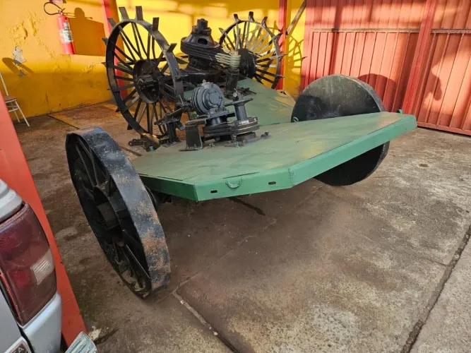 Roçadeira Hidráulica 