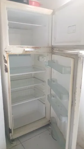 Geladeira (LEIA)