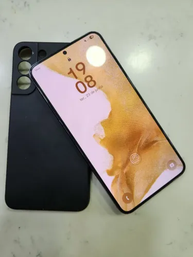 S22+ 256GB / 8 RAM Usado
