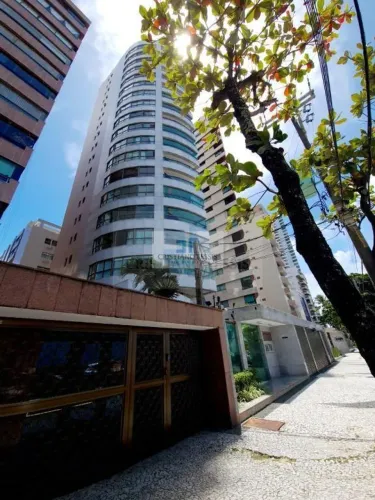 Edf. Dolores Moura
