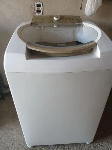 Máquina de lavar roupas