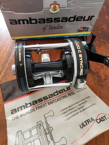 Carretilha - Abu Garcia Ambassadeur 7000 Syncro